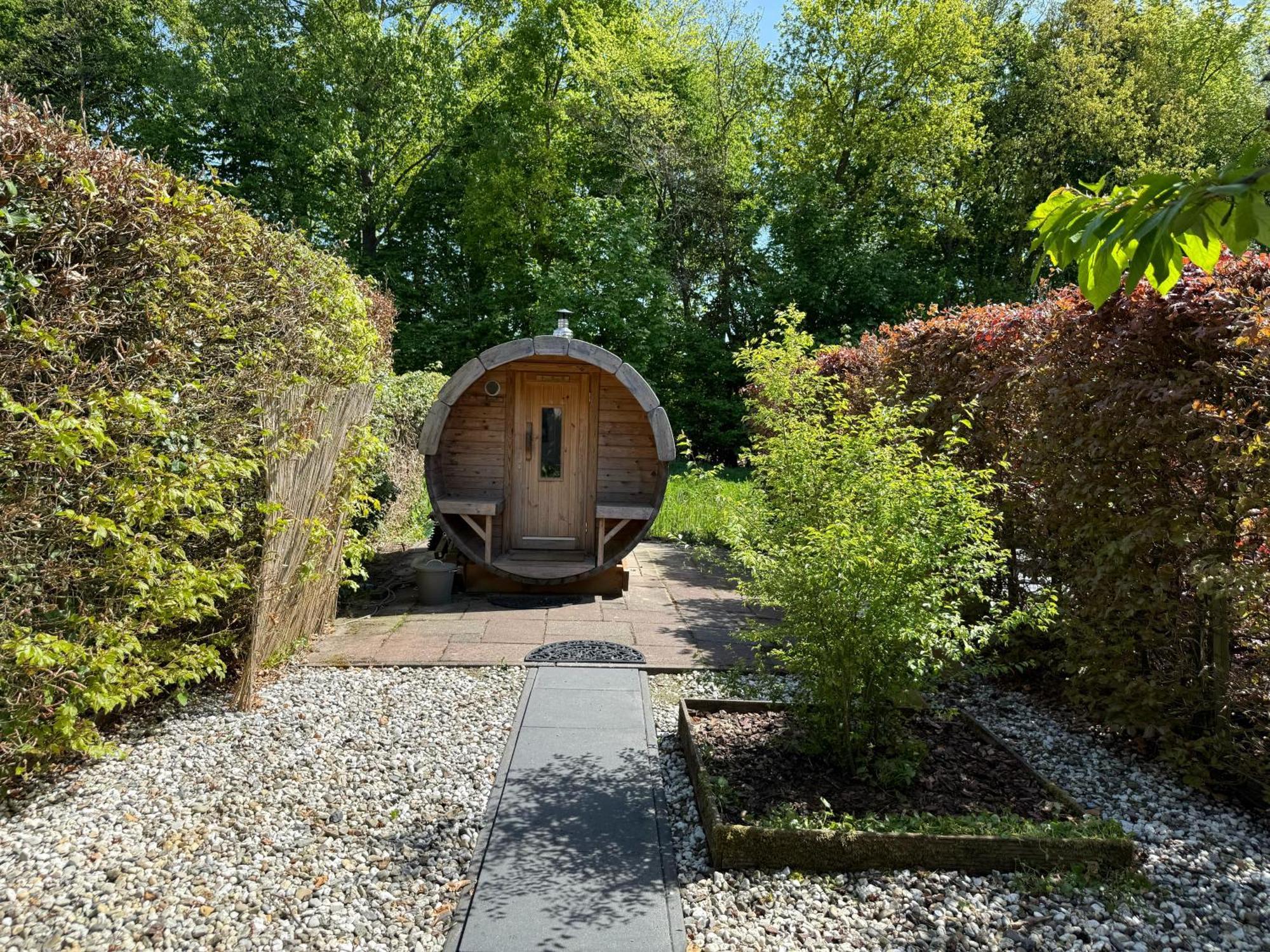 The Cosy Cottage For Comfort With Sauna And Hottub Zeewolde Exterior photo