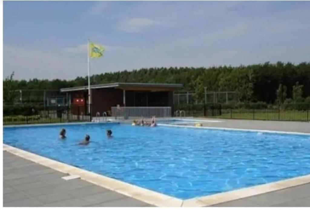The Cosy Cottage For Comfort With Sauna And Hottub Zeewolde Exterior photo